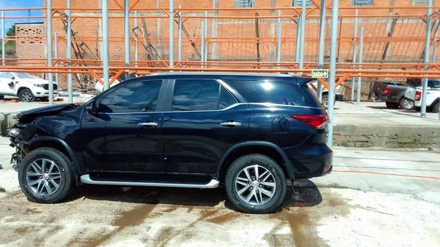 Toyota Hilux Sw4 2020 2.8 4X4 Automatica - Vendida em Peças - Foto 2
