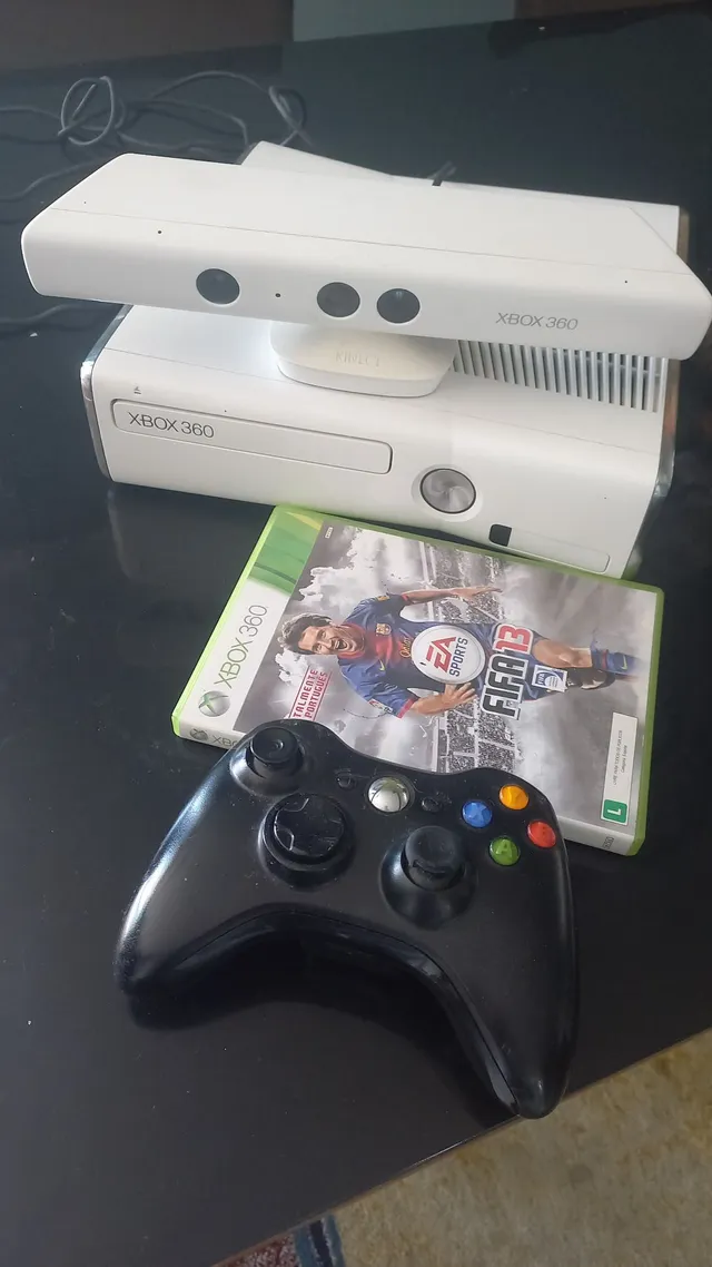 Xbox 360 Original // Desbloqueado Com Jogos A Sua Escolha + 2 Controles  Originais + Kinect + Embalagem Original + 1 Ano De Garantia Total !!!