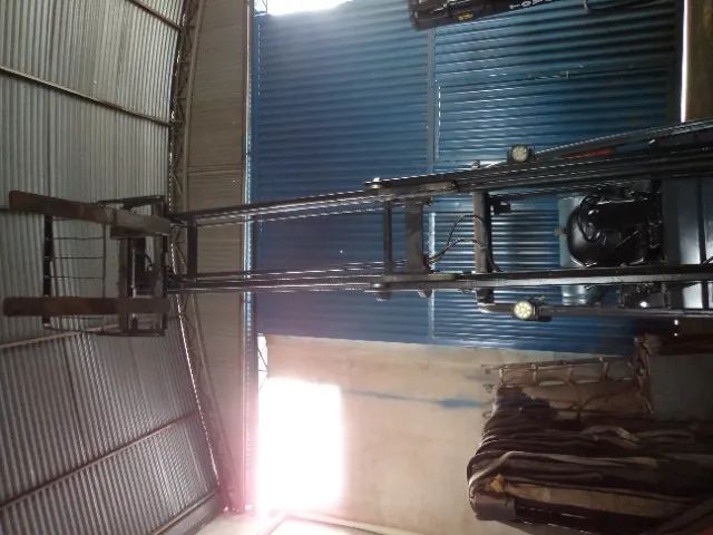 empilhadeira toyota modelo 8FGU 18 ano 2009 deslocador torre duplex - Foto 3