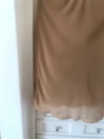 Saia de seda bege