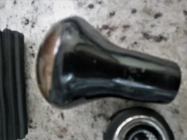 Manopla Bola Câmbio F1 p Decoração - Original (3 peças) - Foto 5