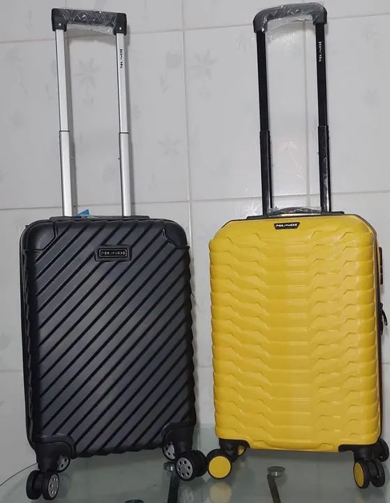 malas de viagem 10kg novas 1 sai $159,99 ou 2 por $300 Pix/dinheiro, cartão tem acréscimo