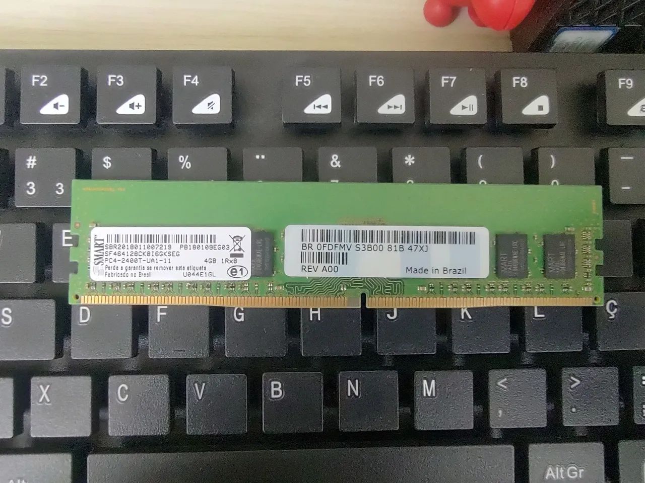 Memória RAM 4GB64167704561537120