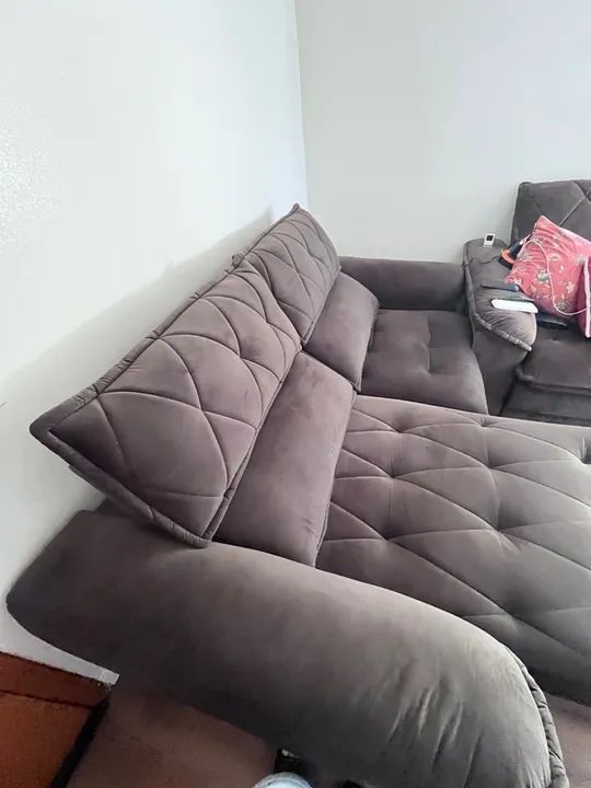 Sofá de Retrátil e Reclinável em veludo Marrom - Foto 5