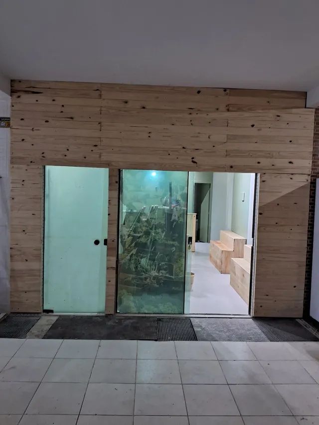 Fachada de loja em pinus (por encomenda e sob medida) - Foto 4