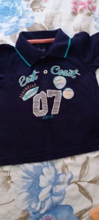 Conjuntos e camiseta tamanho P  - Foto 2