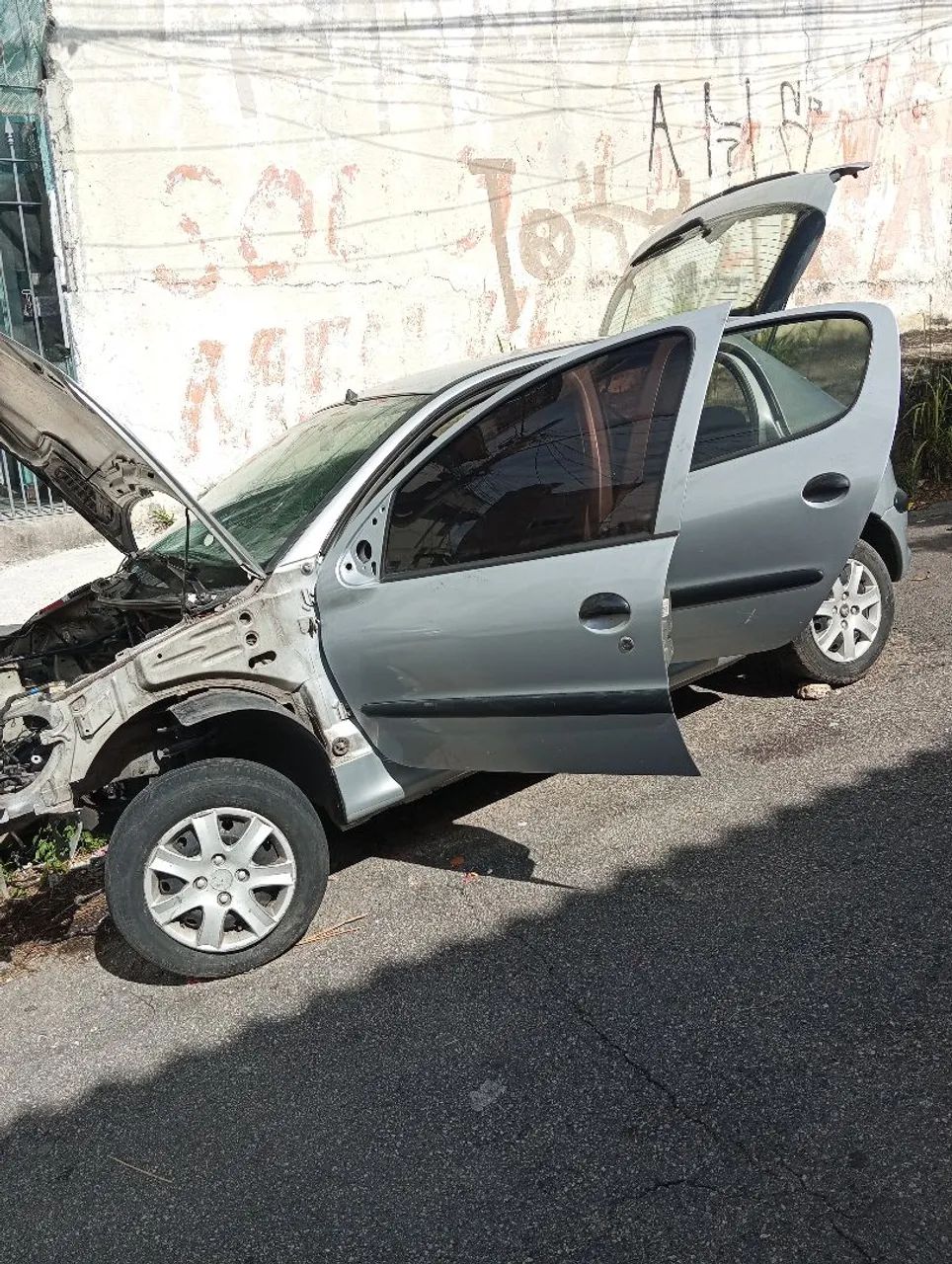 Peugeot 206 Sedan - Peças