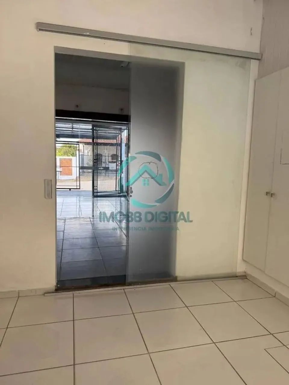 PONTO COMERCIAL COM TRÊS BANHEIROS - Foto 3