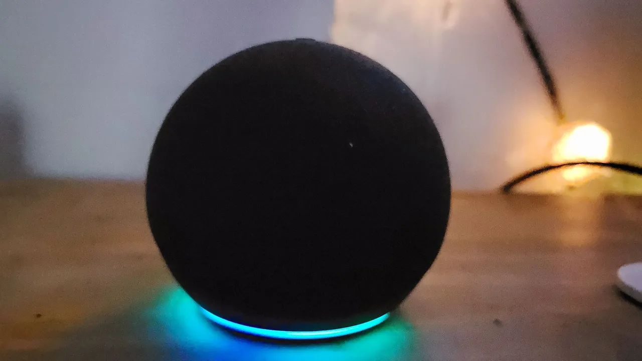 Echo Dot 5 Geração - Smart Speaker com Alexa