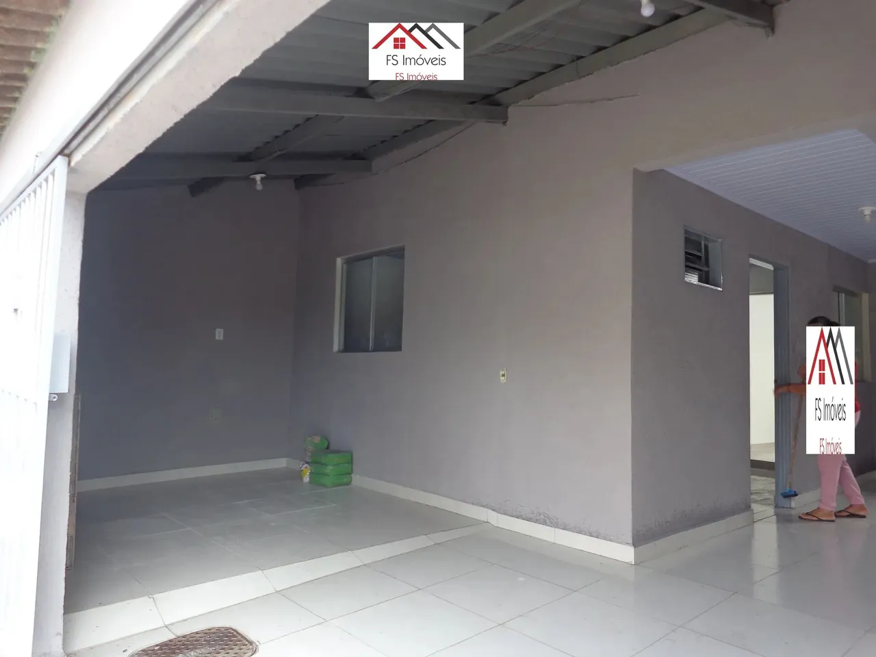QR 108 Ótima Casa 3 Quartos/Suite Lado Metrô Escriturada em Samambaia Sul Brasília DF