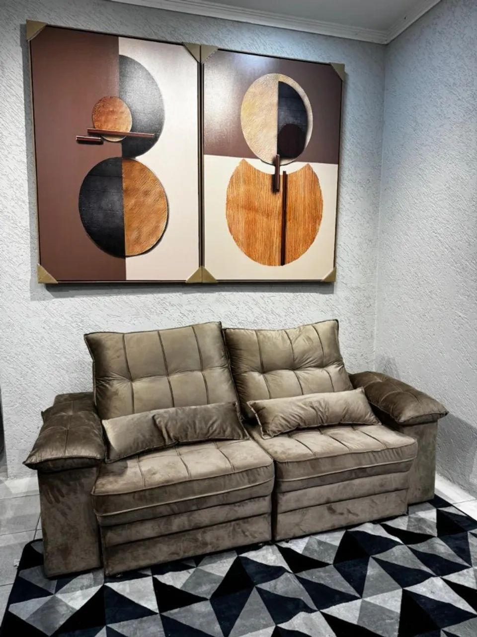 sofa retratil novo 3 lugares bege - Foto 3