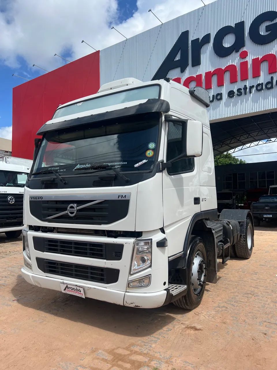 VOLVO FM 370 4x2 2p (diesel) (E5) - Foto 2
