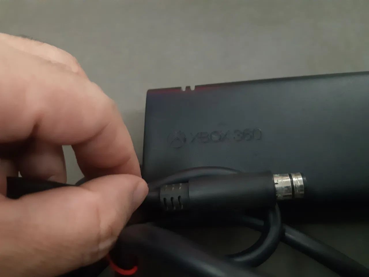 Fonte Xbox 360 de 1 pino Original - Foto 3