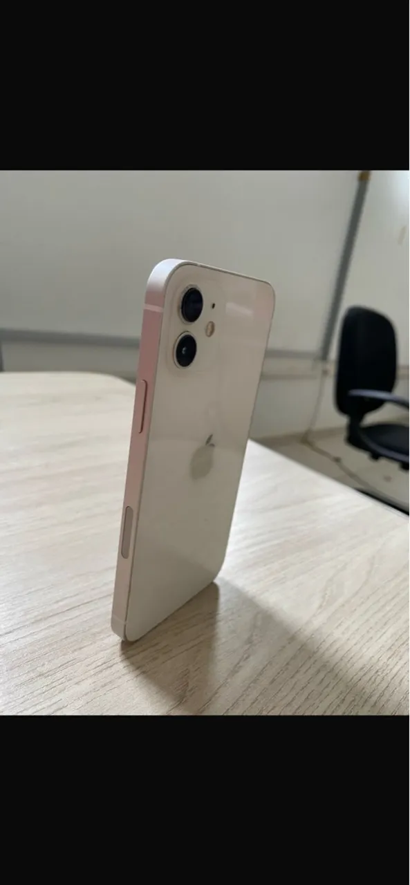 Vendo ou troco por 14 pro max ou 15. Dou volta 