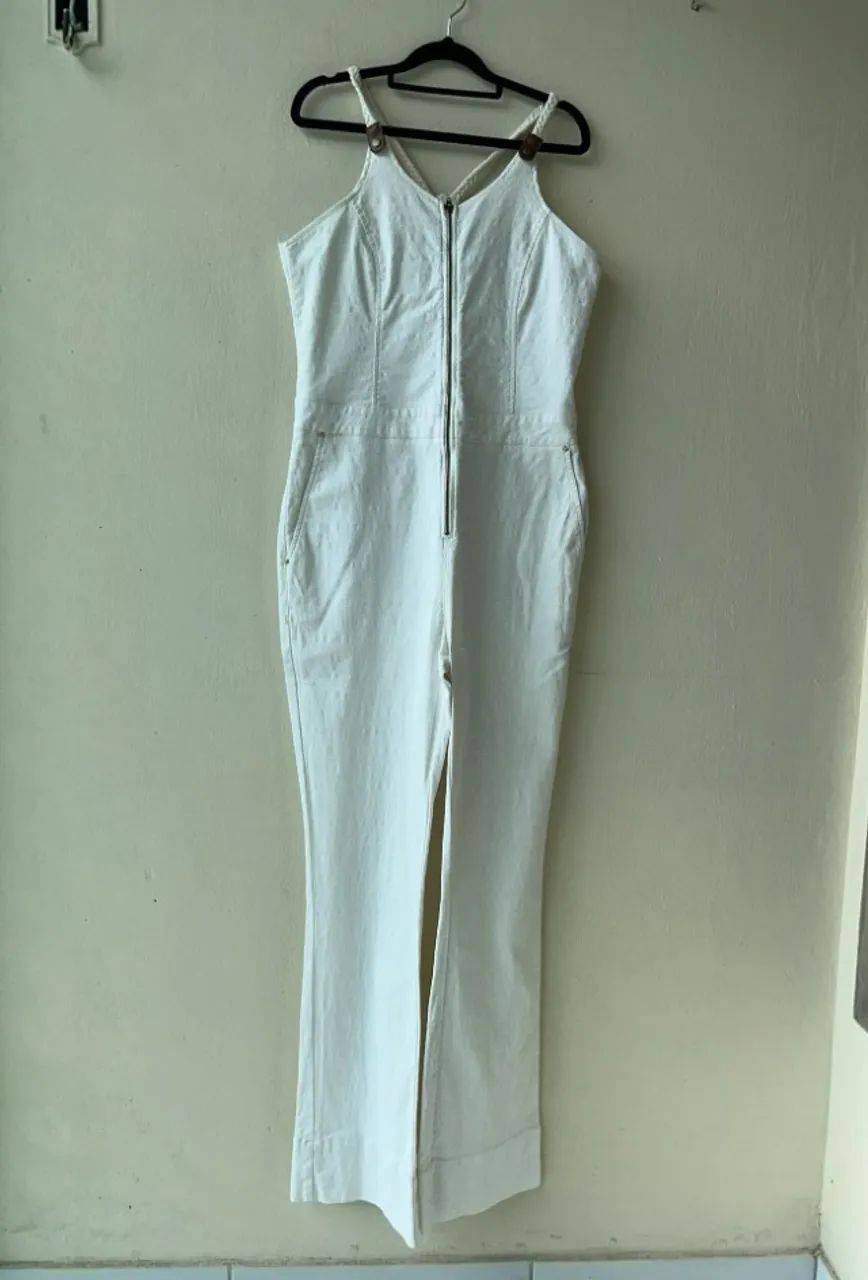 Macacão Off White, tamanho 44, da marca Famel. - Foto 2