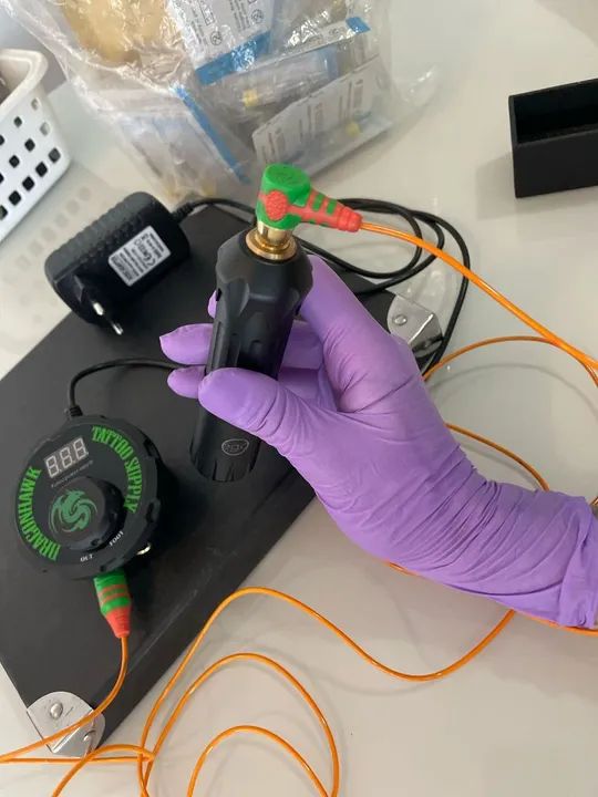 Máquina Pen Caneta De Tatuagem - EGO SWITCH MACHINE V2 - BLACK  com Fonte  - Foto 2