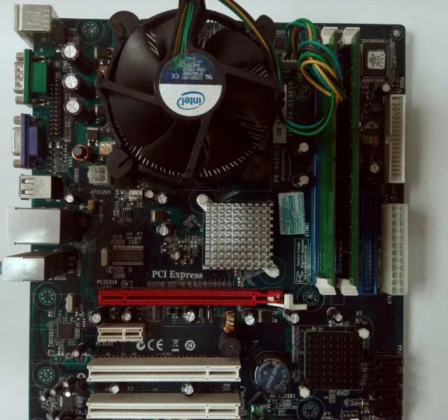 Kit Placa Mãe Intel PCWare PW-945GCX com Core2Duo E7400 e 2GB de RAM. - Foto 2