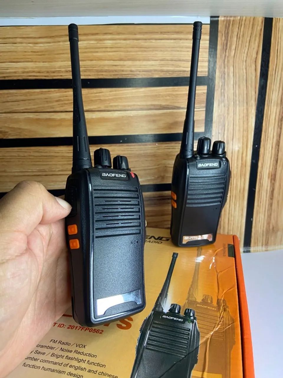RADIO COMUNICADOR BAOFENG BF-777S COM FONE DE OUVIDO - Foto 4