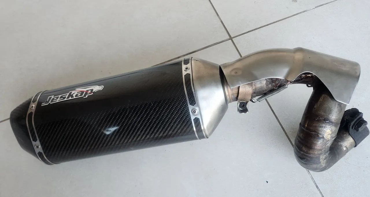 Escape / ponteira Jeskap fibra de carbono para cbr 1000 - Foto 4