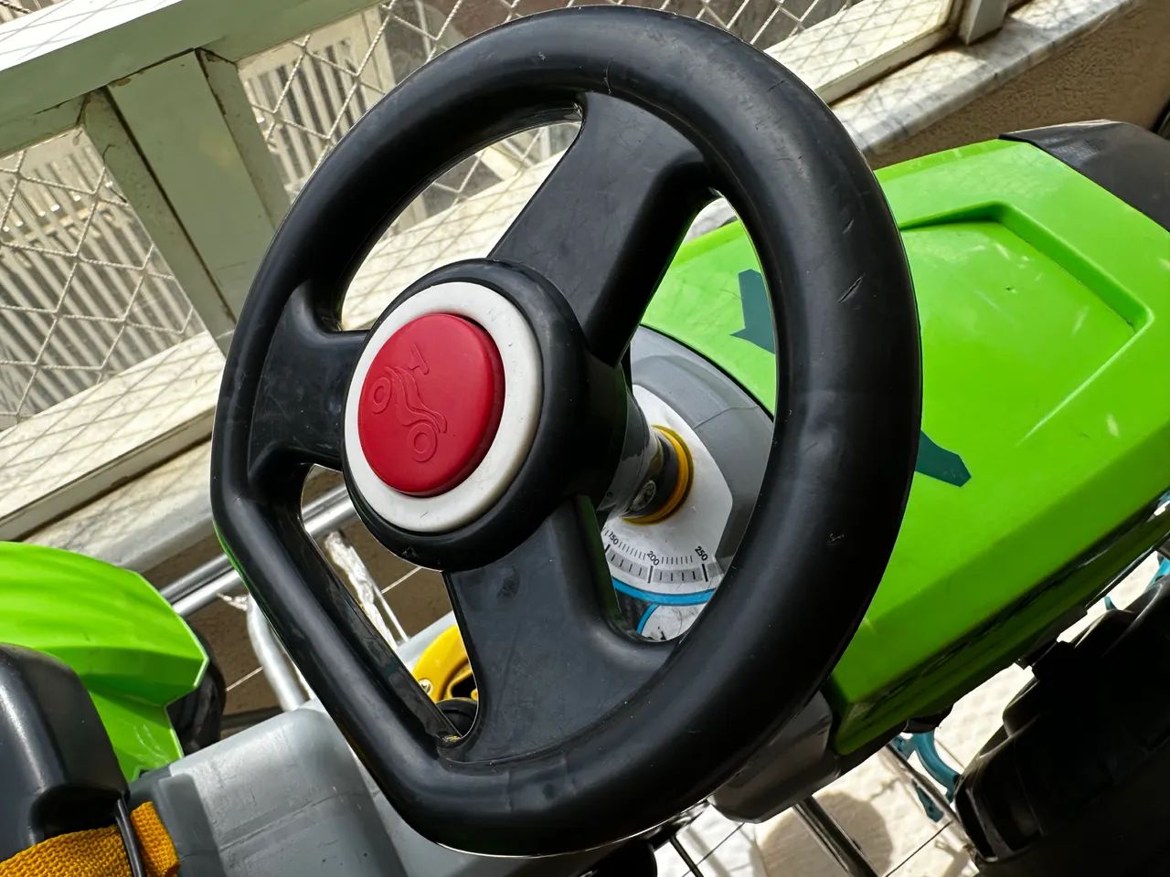 Trator poliplac carrinho de criança  - Foto 4