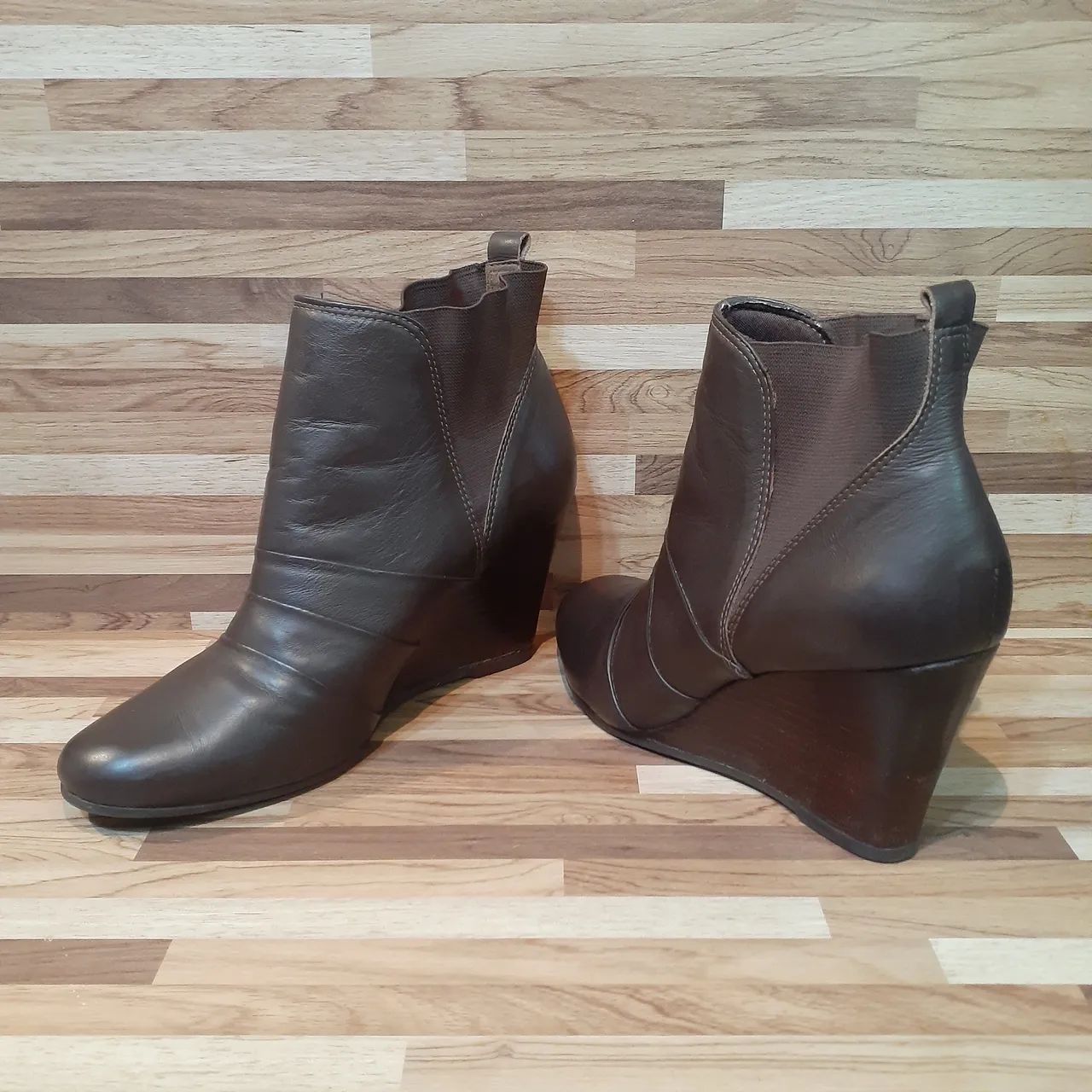 Botas em Couro Legítimo - Foto 4