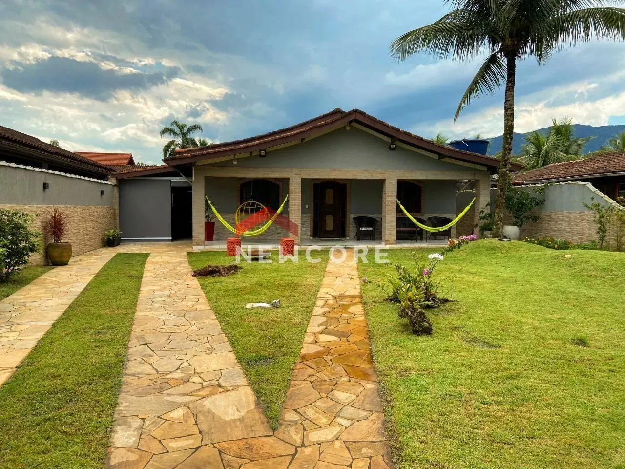 Casa de condomínio em Rua Embare - Morada da Praia - Bertioga/SP