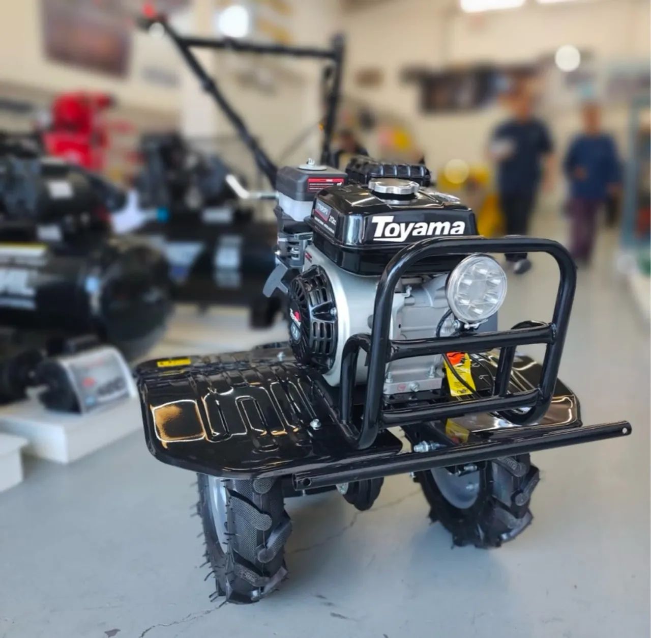 Motocultivador a Gasolina 7Hp 212cc C/ Pneus e Enxadas Farol em Led - Toyama (Novo) - Foto 4