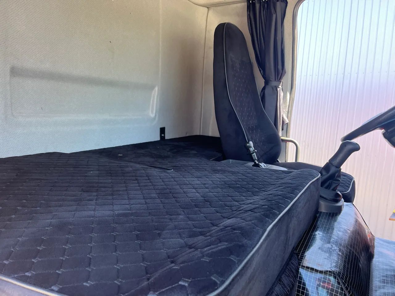 Volvo VM 260 ano 2010 único dono !!!! - Foto 3