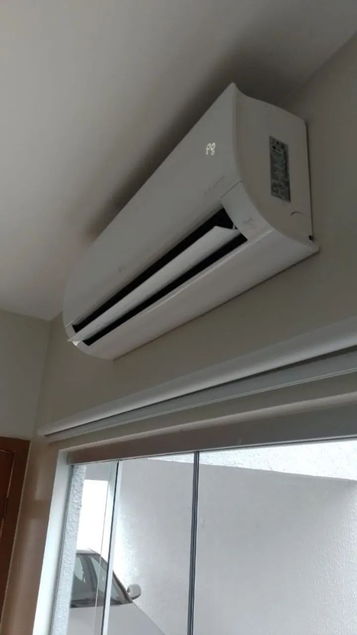 AR CONDICIONADO 18 MIL BTUS INSTALAÇÃO PADRÃO FABRICANTE  - Foto 2
