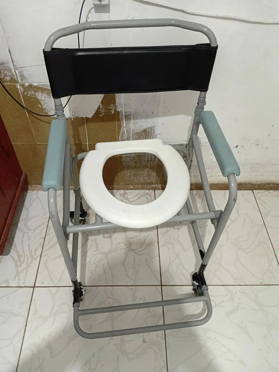 Cadeira de banho 64850236492930120