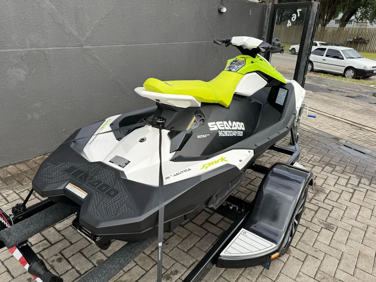 Jet ski spark ano 2024 com apenas 4 horas de uso  - Foto 5