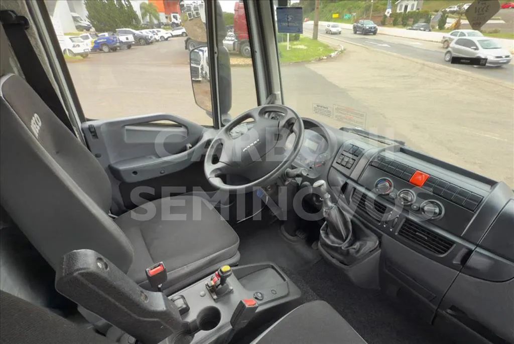 IVECO TECTOR 11-190 2022/2023 - Foto 8