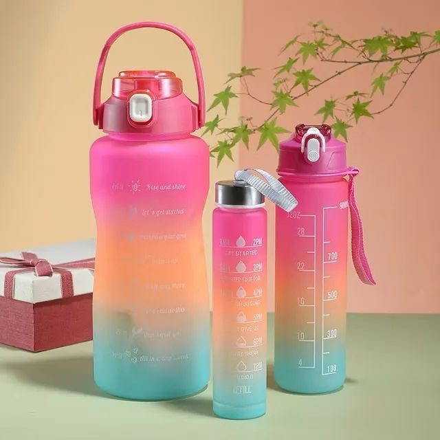 kit com 3 garrafas de 2l, 900Ml e 300Ml.