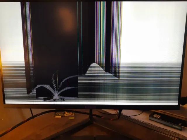 Monitor Mancer Horizon Z PRO, 27 Pol. 165Hz [TELA DANIFICADA] - Foto 3