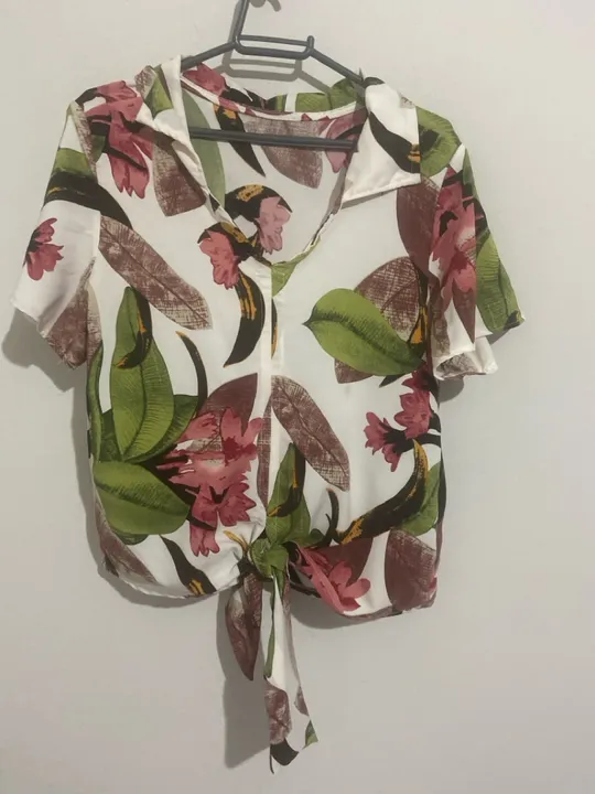 Blusa floral TAM G