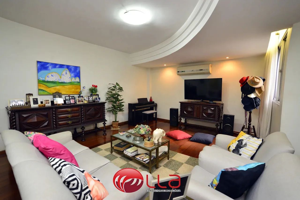 Imóvel para venda possui 197m² com 4 quartos em Santa Efigênia - Belo Horizonte - MG - Foto 2