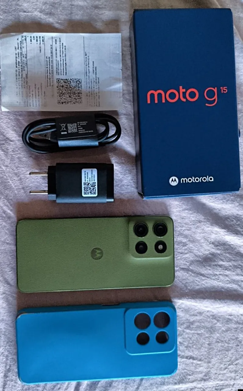 Vendo moto G15 em Excelente estado 256gb completo com nota fiscal 6 meses de comprado!