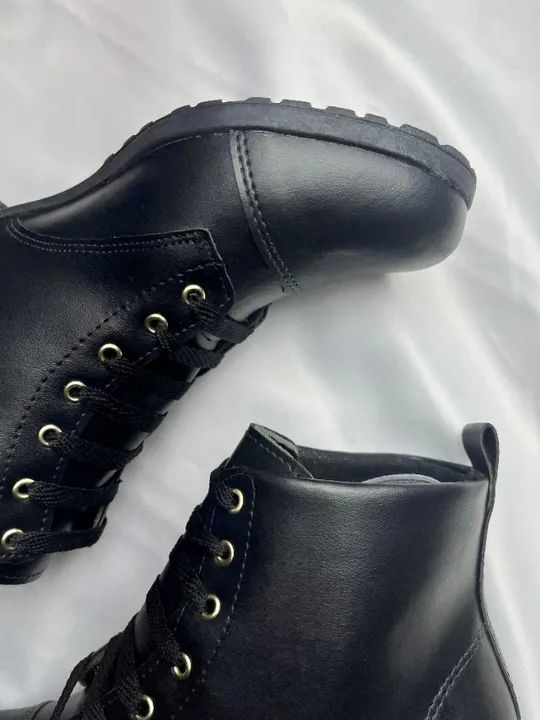 Bota Feminina Preta Confortável Super Macia Top - Foto 4