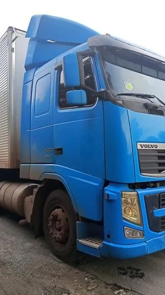 Volvo FH 400 ishift 4x2 ano 2009/10  - Foto 2