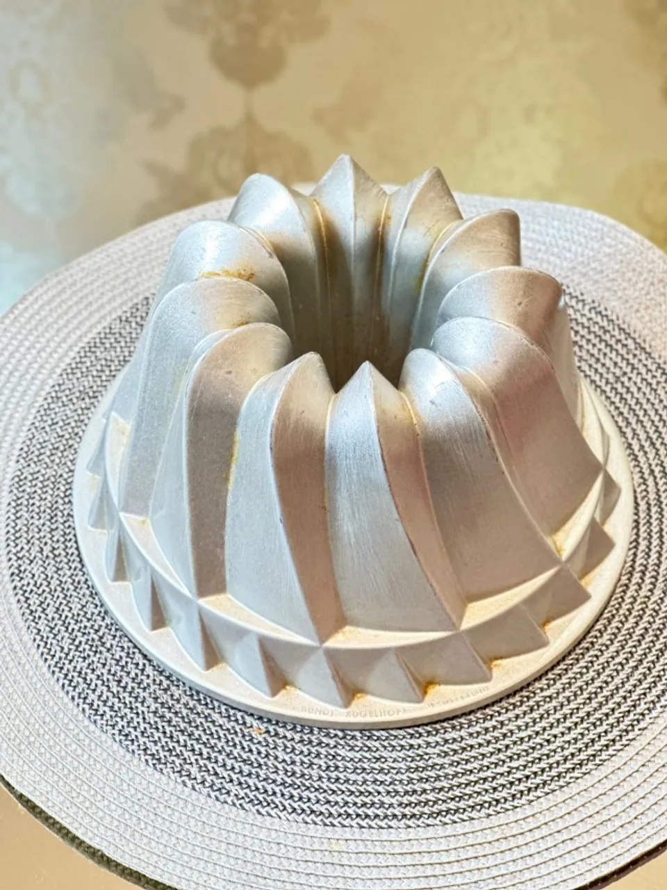 Forma de bolo nordic ware aluminio fundido
