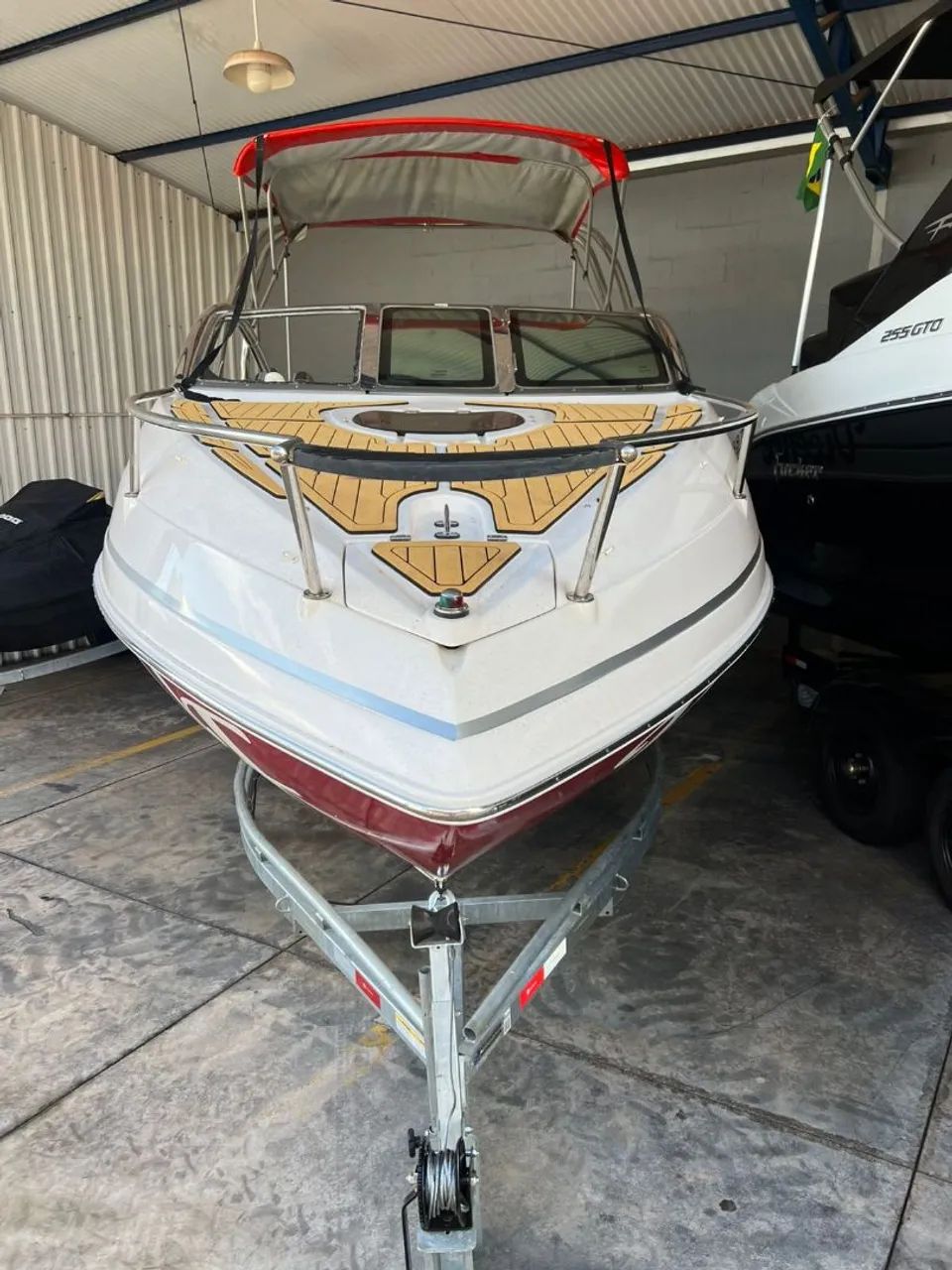 Lancha Focker 230 + motor 220hp - Foto 2