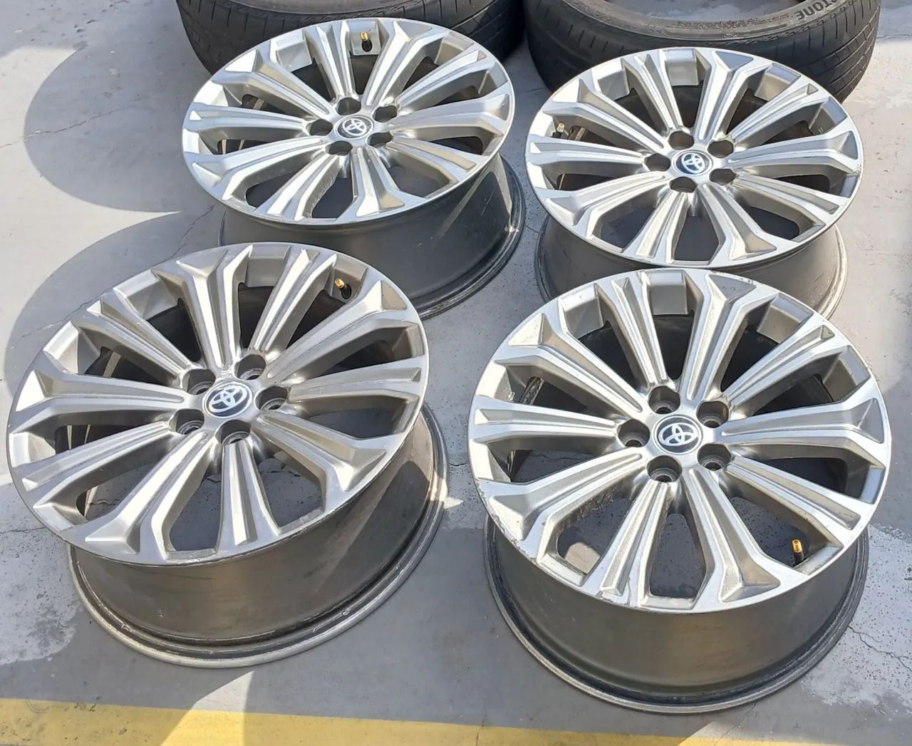 Rodas do Corolla ORIGINAIS furação 5 X 100