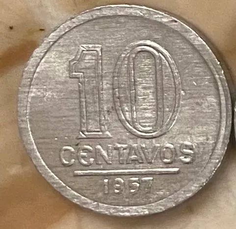 Conjunto de Moedas brasileiras de 10, 20 e 50 centavos e 1 e 2 cruzeiros - Foto 3
