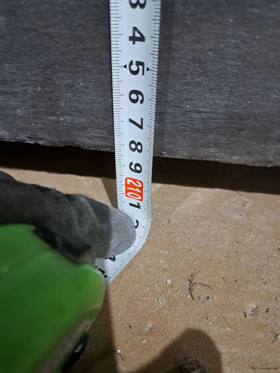 Porta maciça com batente modelo antigo. - Foto 4