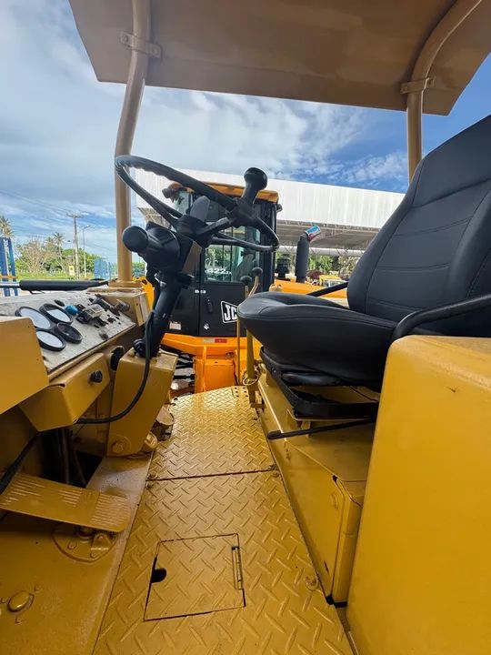 Pá Carregadeira CAT 930R  - Foto 2