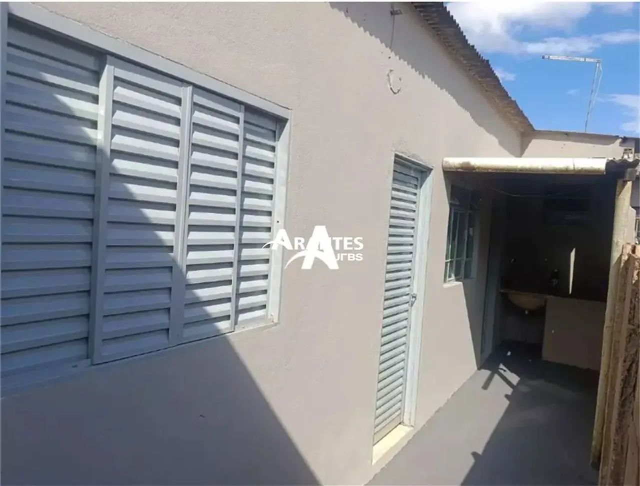 Oportunidade no Bairro Santa Mônica - Colônia com 4 Casas - Foto 5
