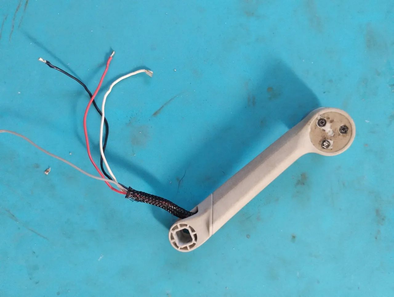 DJi mini 3 pró braço esquerdo traseiro 