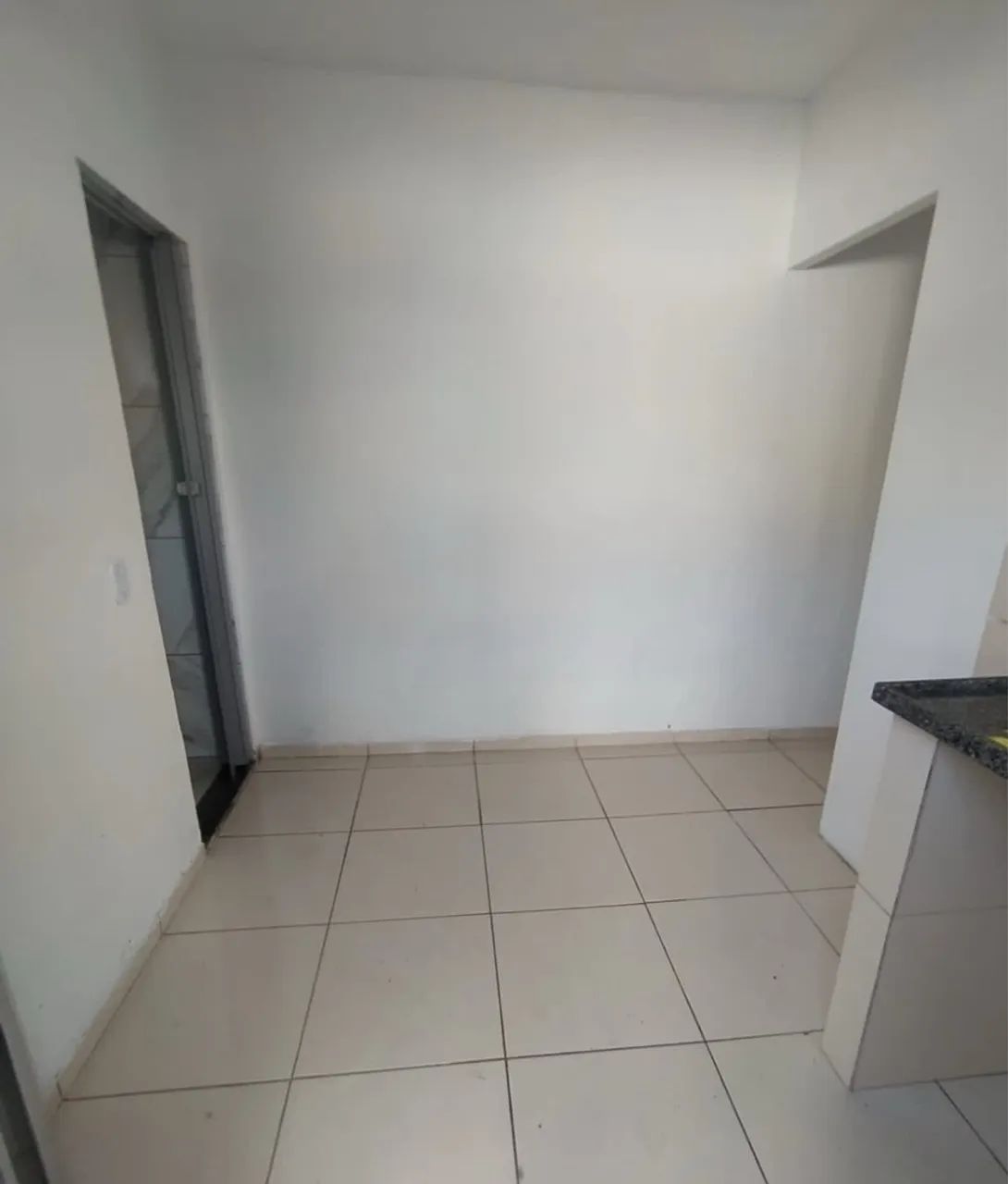 Casa 1 quarto com quintal, aceita pet 