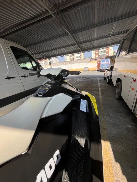 Jet ski Spark 3 lugares com ré  - Foto 2