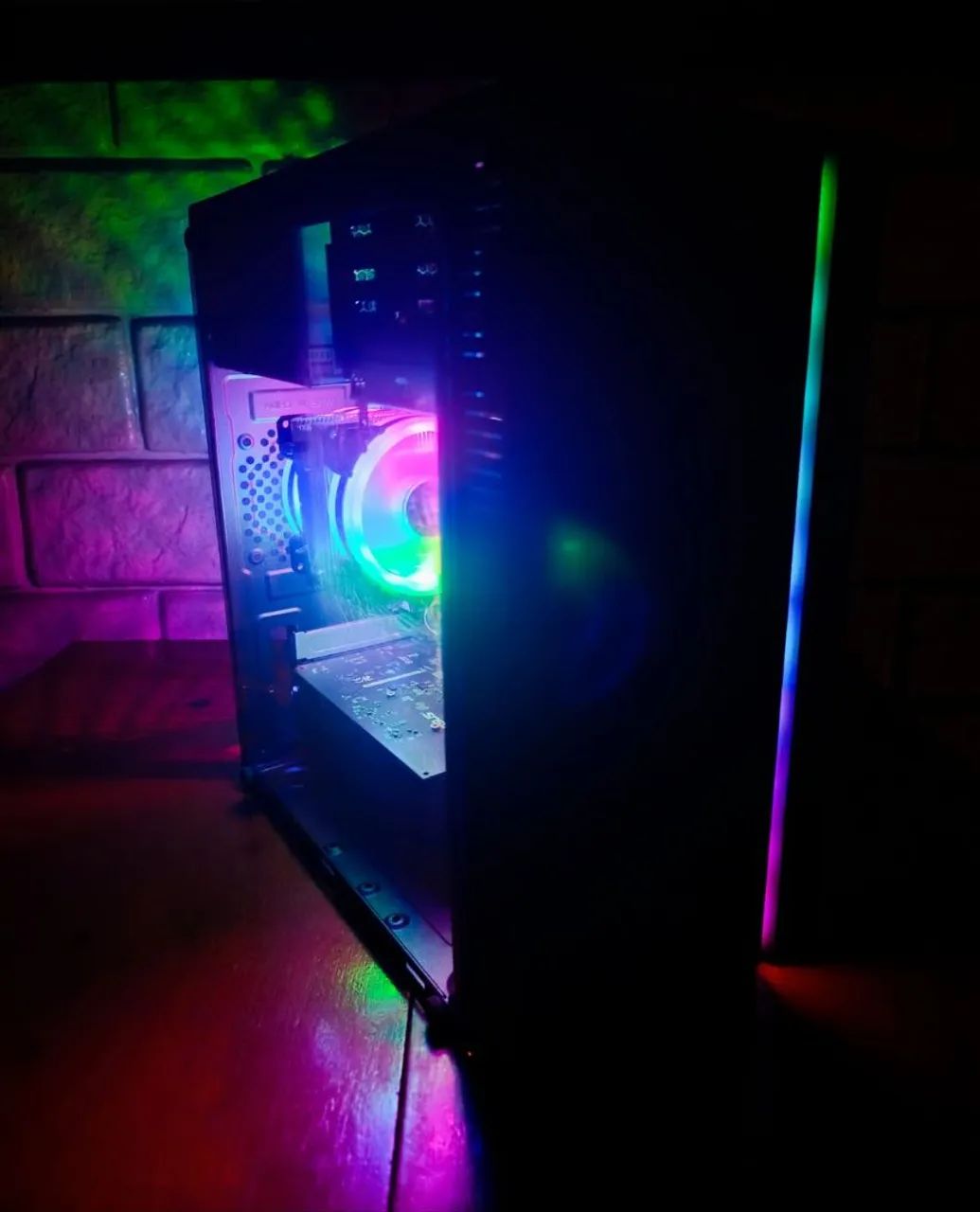 PC GAMER XEON RODANDO TUDO VENDO OU TROCO LEIA!